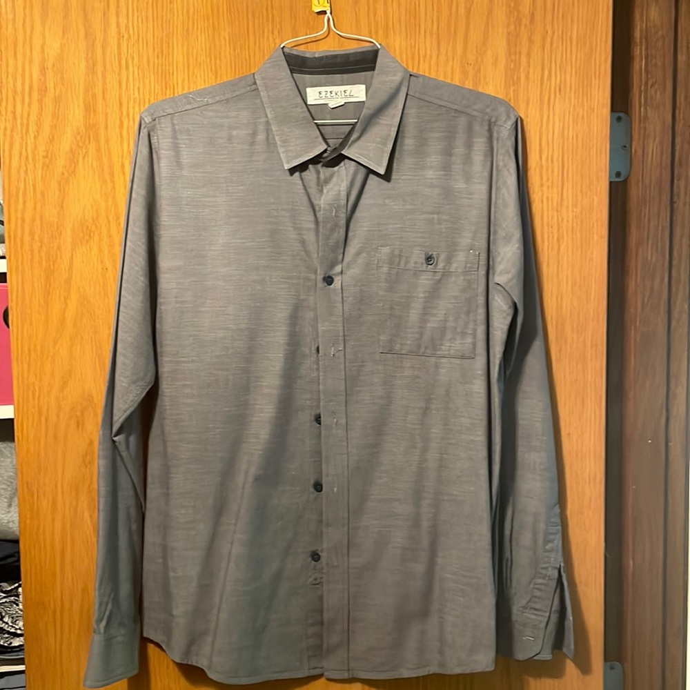 Gray, Casual button down